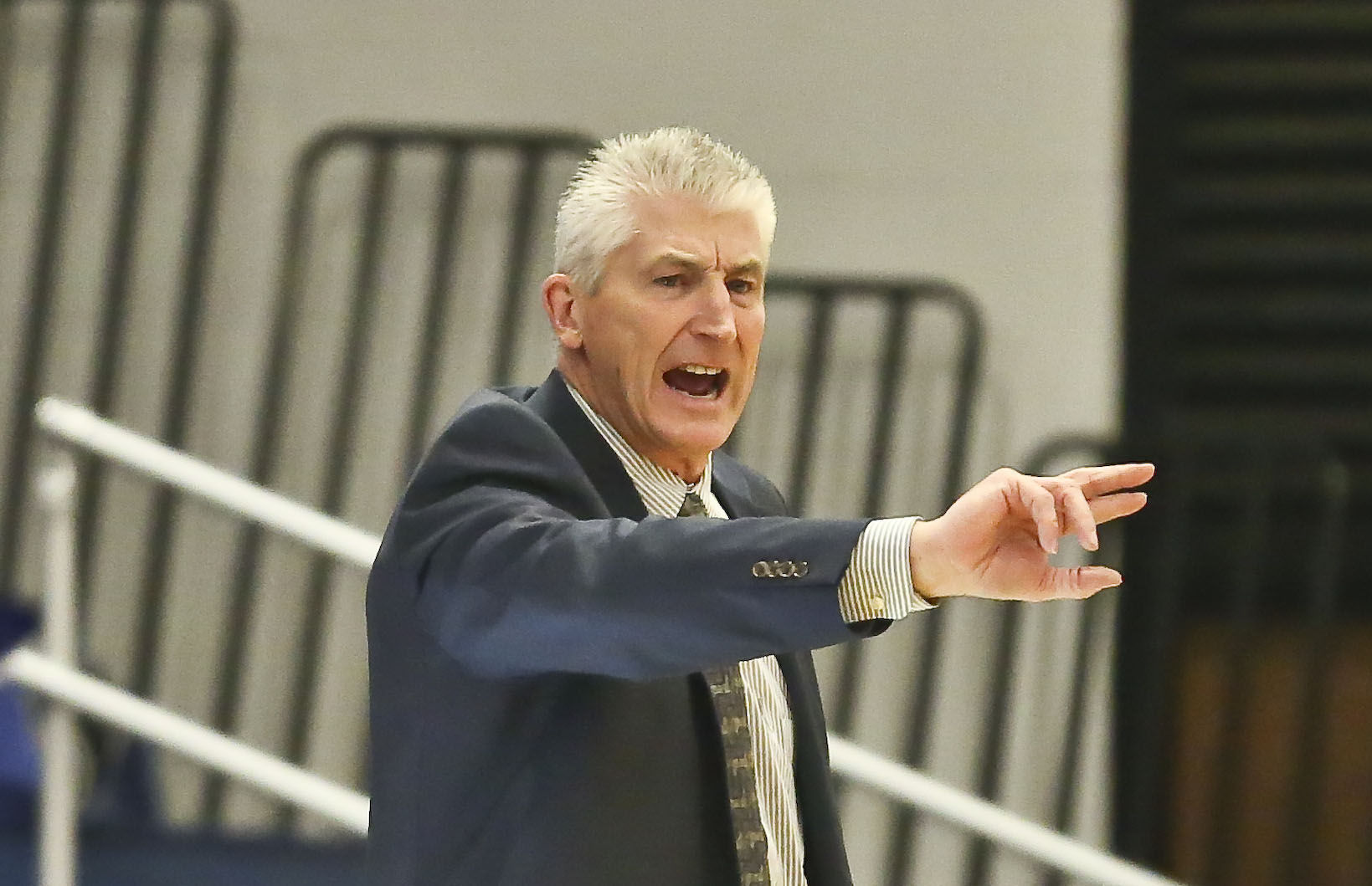 Millikin Mens Basketball 21 11.08.18.JPG